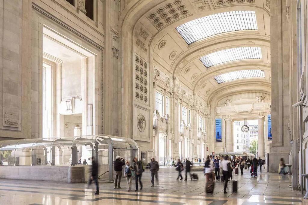 Appartamento - Stazione Centrale 米兰 外观 照片